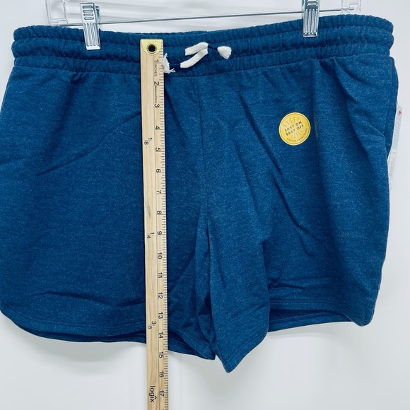 Cat & Jack Women’s Shorts Drawstring Soft Fabric Navy Color Size XXL - Picture 3 of 7